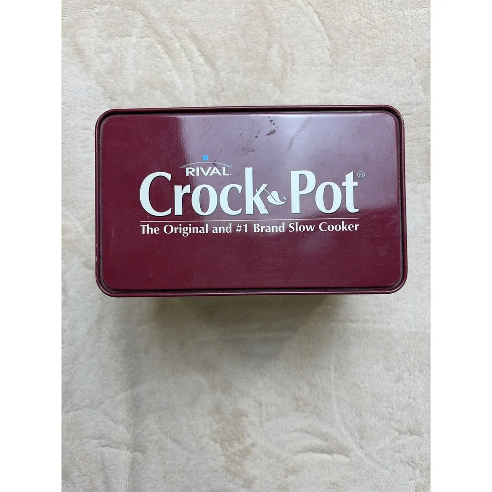 Rival Crock-Pot Recipe Card Collection Unisex OS Burgundy Excellent Metal Tin